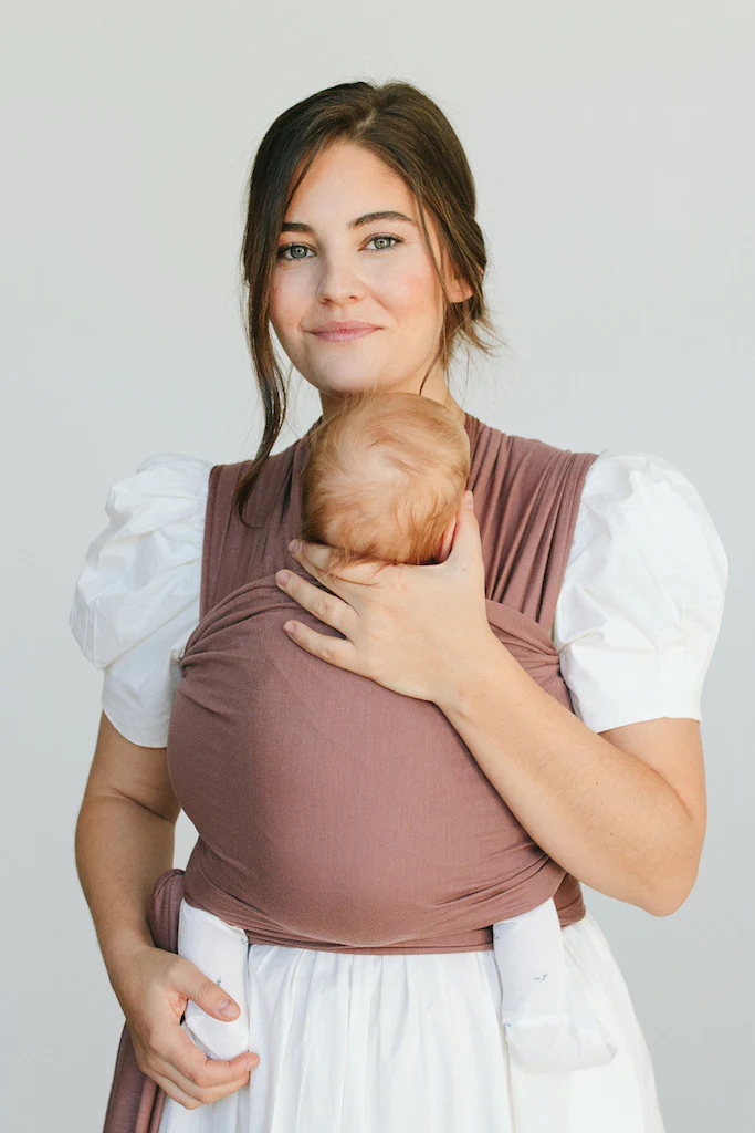 Solly best sale wrap breastfeeding