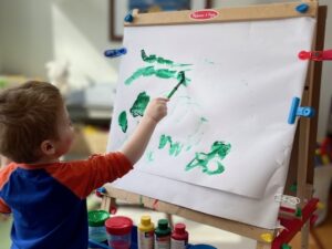 How to Create a Kids’ Art Studio at Home: Melissa & Doug Standing Easel Review
