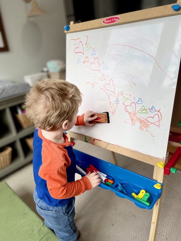 Kids Deluxe White Wooden Easel