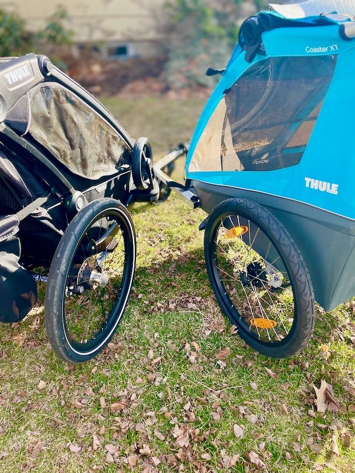 Thule Coaster XT vs Thule Chariot Sport Bike Trailer Comparison