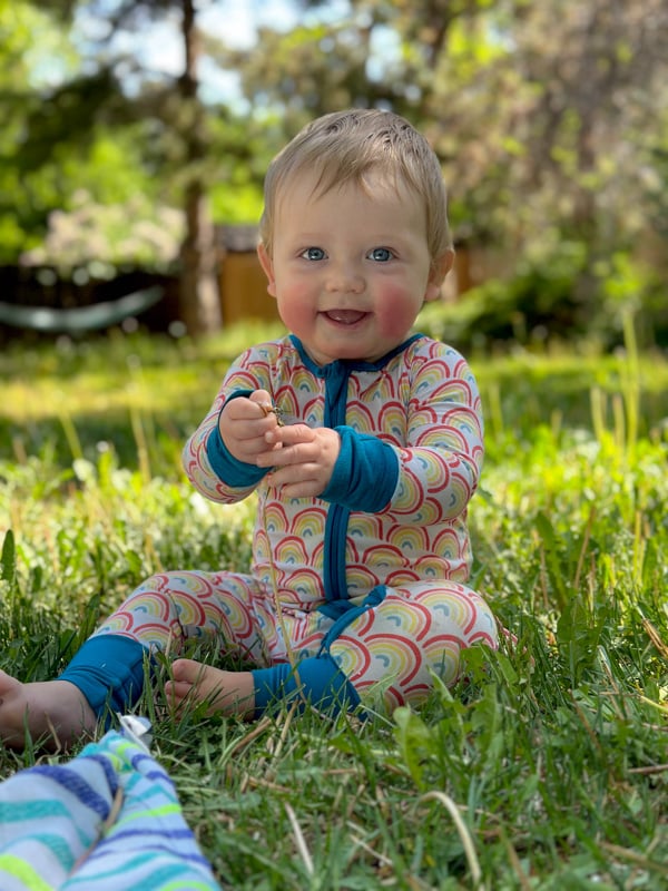 Little Sleepies vs. Posh Peanut: A Comparison of Eco-Friendly Baby Clothing  Brands