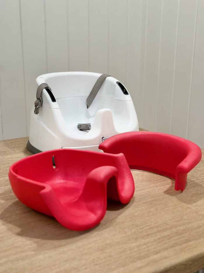 Ingenuity booster outlet seat with tray