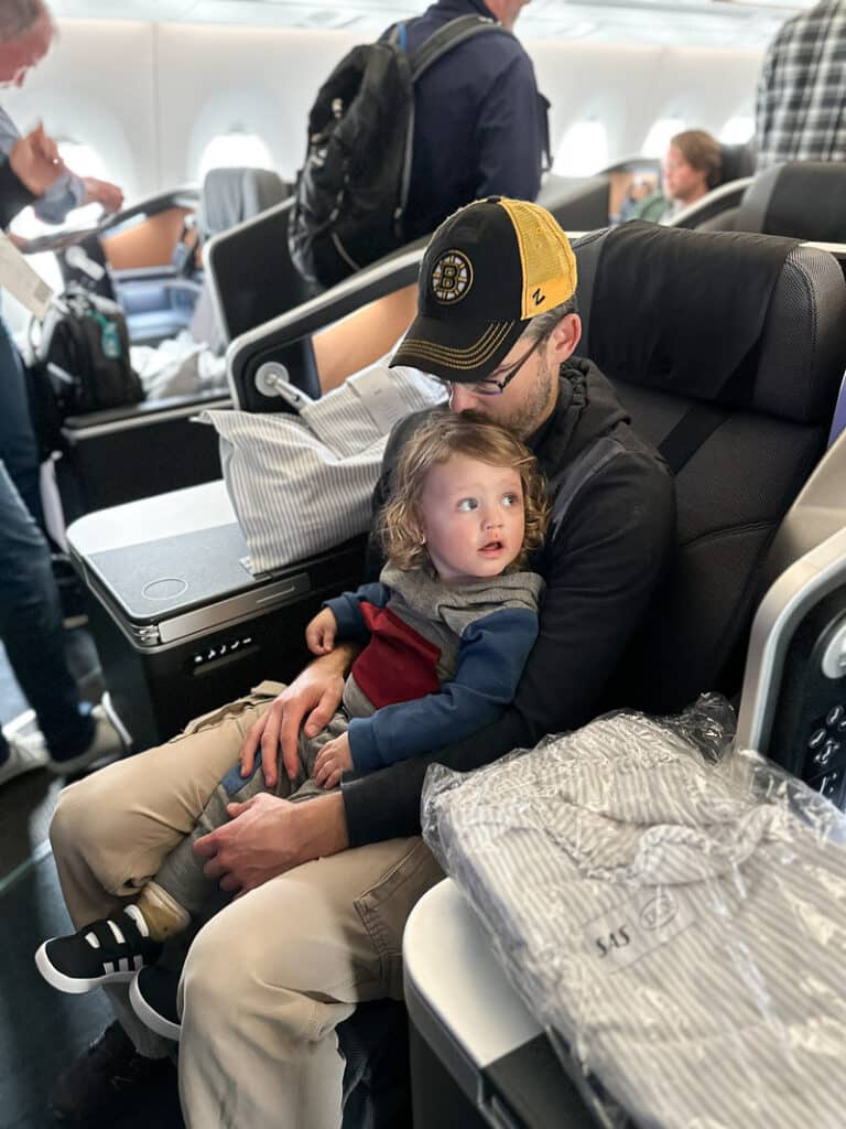 flying sas with a baby toddler
