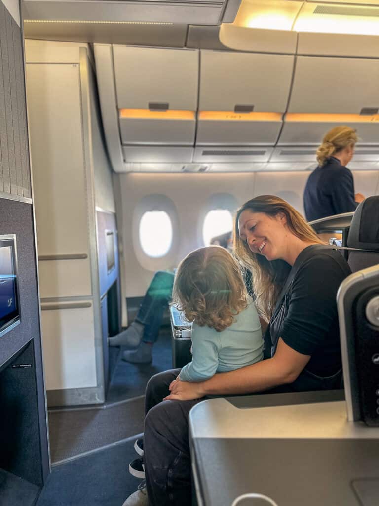 flying sas with a baby toddler